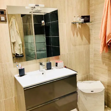 アパート 3 Pieces *